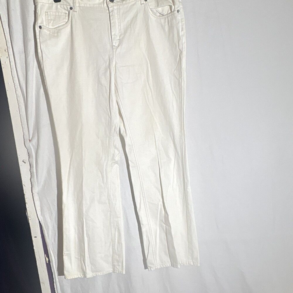 Willi Smith Women's White Denim Straight Jeans Size 14 5-Pocket Button